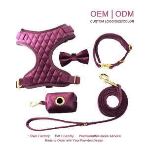 Lot de 5 harnais de luxe en velours doux et rembourré avec maille <span class=keywords><strong>pour</strong></span> chiens et chats, personnalisables avec sac à excréments et nœud papillon - Product Image 1