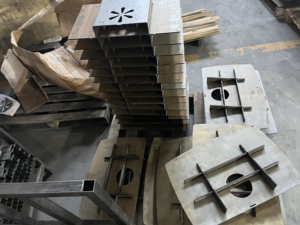 Jingxin nhà sản xuất phụ tùng ô tô khung tường kệ ẩn nổi làm bằng thép không gỉ bền cắt laser đóng dấu đồng thau nhôm uốn - Product Image 6