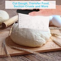 Grattoir à pâte en acier inoxydable avec échelle de mesure, coupe-pâte à pain et pizza, poignée antidérapante, compatible lave-vaisselle et four