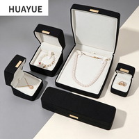 Boîte d'emballage de bijoux en cuir PU noir personnalisée de luxe Huayue, collier, bracelet en jade, boucles d'oreilles, vente en gros