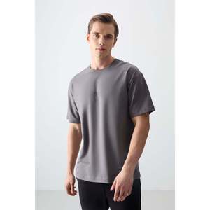 เสื้อยืดพิมพ์ลายผ้าฝ้ายเนื้อนุ่มสีเทาเข้มทรงโอเวอร์ไซส์สำหรับผู้ชาย Air Jones - รุ่น 88373 สำหรับสไตล์ลำลองสตรีทแวร์ - Product Image 1