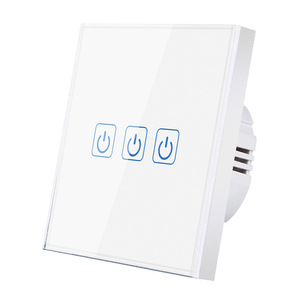 สวิตช์สัมผัส 3 ช่อง 110-240V 10A IP20 สวิตช์ติดผนังแบบฝังพร้อมแผงกระจกนิรภัยควบคุมด้วยระบบสัมผัส - Product Image 1