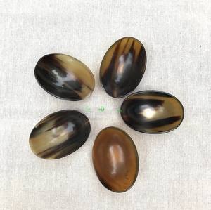 Tazón de Cuerno Natural Hecho a Mano para Servir Ensaladas y Frutas a un Precio Accesible y Económico - Product Image 5