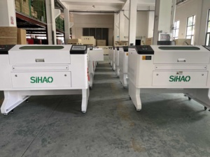 Sihao KH-7050 <span class=keywords><strong>3D</strong></span> Pha Lê ván ép đá Máy khắc <span class=keywords><strong>laser</strong></span> ánh sáng màu đỏ hỗ trợ định vị được xây dựng trong CO2 <span class=keywords><strong>Laser</strong></span> gỗ MDF cao su - Product Image 4