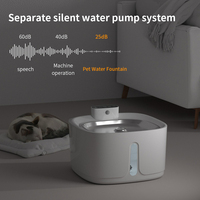 Fontaine à eau pour chat ultra silencieuse avec filtration multi-étapes, fontaine à boire automatique pour animaux de compagnie avec filtre à charbon actif
