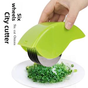 Cortador Manual de Verduras y Hierbas de Acero Inoxidable con Rodillo para Picar Cebollín, 6 en 1, para el Hogar - Product Image 2
