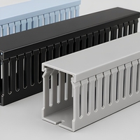 Goulotte de câblage PVC industrielle grise à dents fines 50x30mm, à fentes étroites et petites fentes denses pour câblage de panneaux et de machines