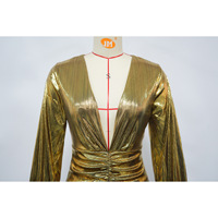 Robe longue métallisée brillante pour femme, col en V profond, manches longues, froncée sur le devant, fendue, moulante, pour soirée et cérémonie