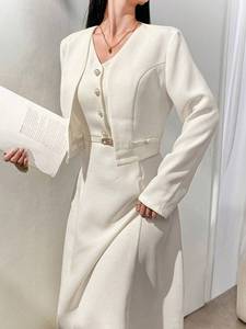 Elegante Completo <span class=keywords><strong>da</strong></span> Ufficio per Donna: Giacca, Cappotto, Top e Gonna, Caratteristiche Principali: Elegante Completo <span class=keywords><strong>da</strong></span> <span class=keywords><strong>Lavoro</strong></span> per Donne d'Affari - Product Image 3