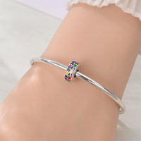 Perle isolante perlée plaquée argent avec motifs trèfle à quatre feuilles, papillon et raton laveur, pour bijoux, bracelets et colliers