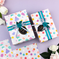 Papier kraft vierge jetable brillant rose 80g avec revêtement en silicone, imprimés floraux féminins pour emballage