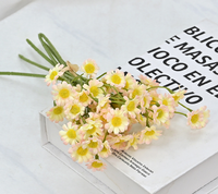 Bunga Daisy Chamomile Sutra Buatan yang Elegan untuk Dekorasi Latar Belakang Pernikahan, Hiasan Tengah Meja Restoran, Teras Luar Ruangan, Kerajinan Bunga DIY