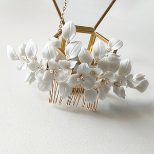 Fatti a mano in porcellana floreale pettine per <span class=keywords><strong>capelli</strong></span> con perla adorabile in ceramica gioielli da <span class=keywords><strong>sposa</strong></span> <span class=keywords><strong>accessori</strong></span> da <span class=keywords><strong>sposa</strong></span> per spose speciali - Product Image 6