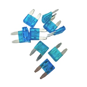 ฟิวส์ขนาดเล็กพิเศษสำหรับสายไฟ15A - Product Image 1