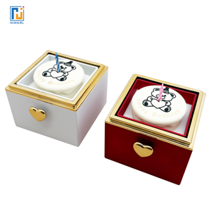 2025Creative Mini Cake Pop-up Joyero Objetos decorativos portátiles para regalos de cumpleaños con estuche de almacenamiento de anillo - Product Image 4