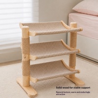 Arbre à chat minimaliste multi-niveaux en bois massif avec poteaux à gratter en corde de sisal et deux plateformes suspendues pour grands chats, vente en gros, OEM