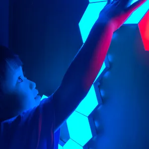 مصابيح ليد ذكية لتزيين المنزل, مصابيح ليد مبتكرة سداسية الشكل تعمل باللمس ، تحكم عن بعد ، إضاءة ليلية ، DIY RGB