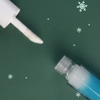 Huile à lèvres pendentif de Noël marque privée, porte-clés perlé, brillant à lèvres hydratant, maquillage des lèvres de fêtes, vente en gros usine de cosmétiques