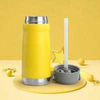 Thermos isotherme portable en acier inoxydable à double paroi de 650 ml avec paille et poignée, idéal pour les sports de plein air, les voyages et les cadeaux d'affaires