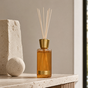 Aikun Large Capacity Long Lasting Ribbed Amber Glass <b>Reed</b> <b>Diffuser</b> with Fiber Sticks Gold Tone Cap Gift Box for Yoga Studios - Product Image 3