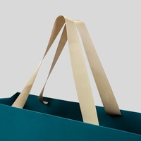 Sac en papier kraft recyclé blanc classique pour emballage cadeau, personnalisable avec votre propre logo, vente en gros, luxe, fantaisie, OEM