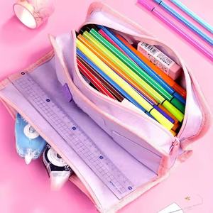 Estuche de lápices de dibujos animados Kawaii al por mayor de fábrica papelería impermeable de gran capacidad para estudiantes con cierre de cremallera de moda - Product Image 6