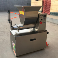 Machine de découpe automatique de pâte à pain/machine à découper les bandes de pâte, machine à diviser et à couper les pains fourrés à la vapeur, à vendre