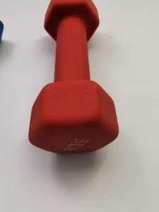 <span class=keywords><strong>Mancuernas</strong></span> hexagonales de neopreno personalizadas de alta calidad de 5 <span class=keywords><strong>kg</strong></span>, <span class=keywords><strong>8</strong></span> <span class=keywords><strong>kg</strong></span> y 10 <span class=keywords><strong>kg</strong></span>, juego de <span class=keywords><strong>mancuernas</strong></span> de hierro para fitness de mujer - Product Image 4