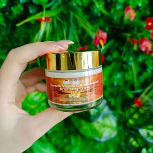 Crème éclaircissante pour le visage au curcuma vitamine C niacinamide-Hydratant quotidien pour peau terne - Product Image 4