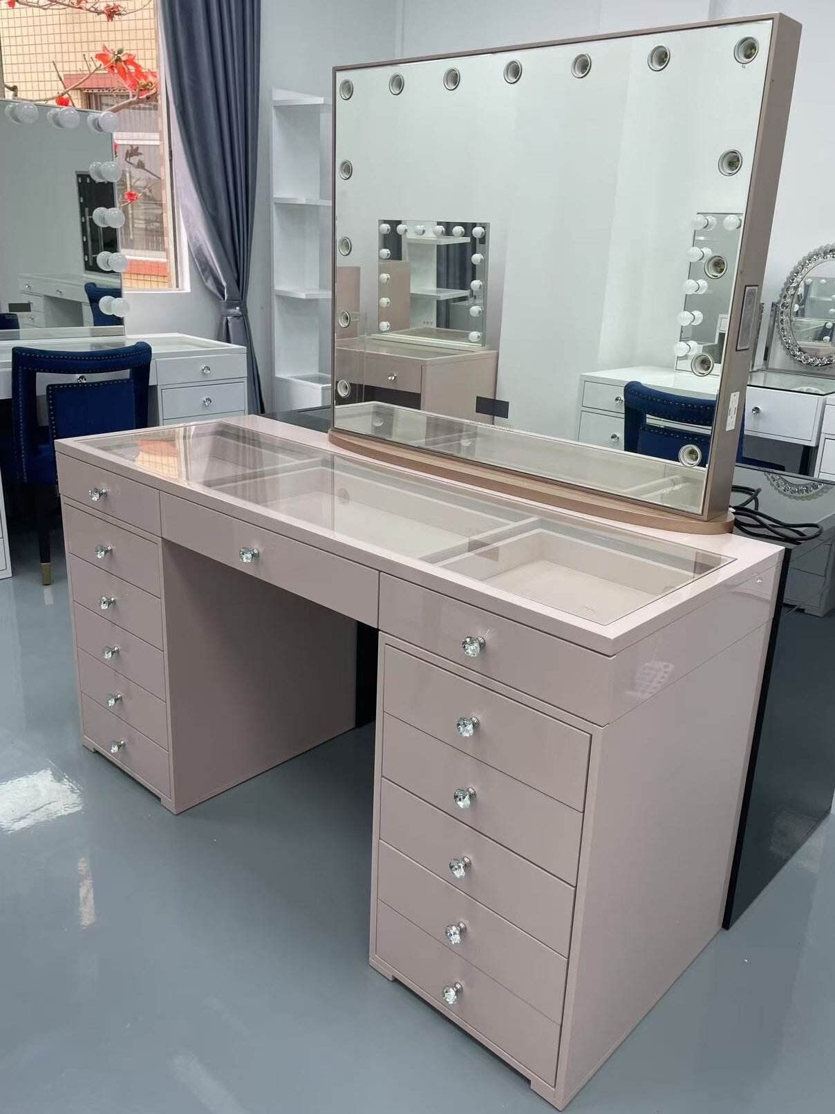 13 Drawer Pink Dressing Table