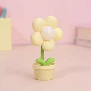 Cute Flower Design Mini LED Light For Children's Gifts