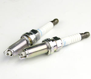 Ventes en gros de bougies d'allumage en iridium pour systèmes de moteur automobile LZKAR6AP-11 22401-ED815 pour Nissan <span class=keywords><strong>Honda</strong></span> et autres modèles à <span class=keywords><strong>prix</strong></span> avantageux - Product Image 2