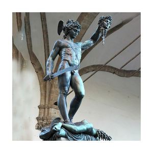 Venta al por mayor precio barato decoración del hogar al aire libre fundición <span class=keywords><strong>de</strong></span> latón Metal Art Perseus sosteniendo cabeza <span class=keywords><strong>de</strong></span> <span class=keywords><strong>Medusa</strong></span> estatuas <span class=keywords><strong>de</strong></span> bronce para jardín - Product Image 1