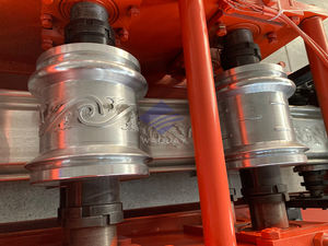 Machine de fabrication de portes à enroulement en acier galvanisé, machine de formage de tuiles, commande PLC, moteur haute vitesse, épaisseur 0,3-0,8 mm - Product Image 4