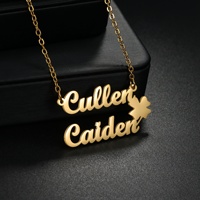 Collier personnalisé avec deux plaques nominatives en acier inoxydable, pendentif cœur mignon, idéal pour le dropshipping (POD)