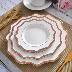 Assiettes à salade en céramique <span class=keywords><strong>de</strong></span> 6,5 pouces, multicolores, bord doré festonné, vaisselle personnalisée en gros pour mariage, banquet, hôtel - Product Image 4