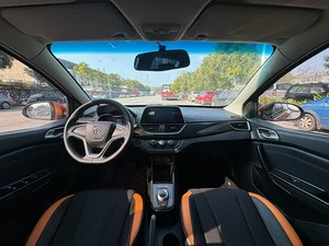 Baojun 310 2017 <span class=keywords><strong>2018</strong></span> 2019, Versión Fashion 1.5L, Auto Usado Manual, Volante a la Izquierda, Cámara Trasera - Product Image 3