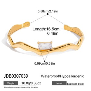 Brazalete de Acero Inoxidable Chapado en Oro, Resistente al Agua y al Deslustre, con Zirconia Blanca Ojo de Caballo, Diseño Abierto - Product Image 4