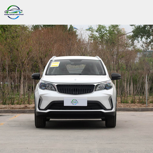 Véhicule d'<span class=keywords><strong>occasion</strong></span> Geely Livan X3 PRO SUV essence 5 portes 5 places, modèle 2023-2025, vente en gros usine, produit phare de Chine, conduite à gauche - Product Image 3