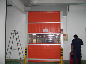 Portes à enroulement en PVC auto-réparantes, imperméables, à grande vitesse, sur mesure, adaptées aux douches à air, aux entrepôts et aux ateliers - Product Image 3