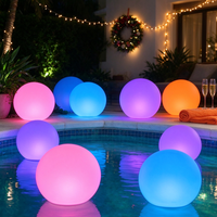Lumière LED sphérique étanche personnalisée, vente chaude, directement de l'usine, pour la décoration de Noël à la maison, dans les centres commerciaux, les hôtels, les rues, à énergie solaire