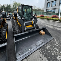 Mini-chargeuse sur chenilles High Dump XC7-TV12 35 °   Capacité de franchissement de 220 mm pour les travaux de construction agricole