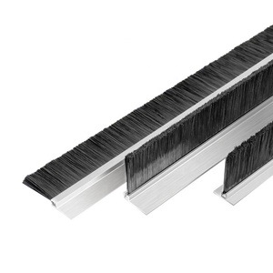 <span class=keywords><strong>Brosse</strong></span> <span class=keywords><strong>de</strong></span> joint <span class=keywords><strong>de</strong></span> <span class=keywords><strong>porte</strong></span> en nylon industrielle en alliage d'aluminium personnalisée, anti-poussière, pour la prévention <span class=keywords><strong>de</strong></span> l'eau et <span class=keywords><strong>de</strong></span> la poussière - Product Image 1