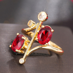 Bague Ronde Princesse pour Femme, Bijou de Doigt Élégant de Créateur Style Palais - Product Image 6