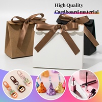 Boîte cadeau en papier de luxe personnalisée avec logo, ruban en satin blanc et nœud, estampage à chaud doré, pour bijoux de mariage et boutiques