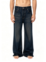 Jeans en denim délavé effet vieilli coupe ample et large pour homme – Vente en gros de vêtements personnalisés pour hommes