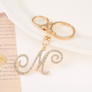 Porte-clés en alliage de zinc tendance, style européen, 26 lettres anglaises, strass, pendentif pour sac, breloques - Product Image 2