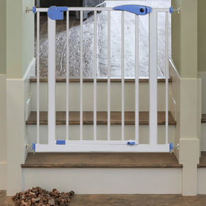 Nouvelle barrière de sécurité pour bébé de conception simple pour les escaliers et les portes Portes en métal pour animaux de compagnie et chiens avec barrière Caractéristiques Porte en métal - Product Image 3
