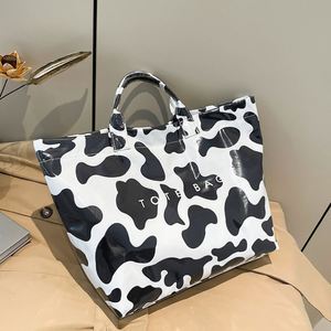2026 <b>Women</b> Fashion Waterproof Tote <b>Bag</b> Large Capacity Reusable Cow/Leopard/Zebra Print Shopping <b>Travel</b> Handbag <b>Women</b>' s Tote <b>Bag</b> - Product Image 2