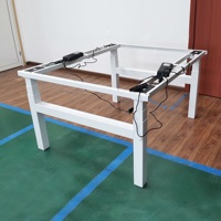 Table élévatrice d'ordinateur blanche personnalisée support 4 moteurs 4 pieds électrique hauteur réglable kit de cadre de bureau pour la maison moderne